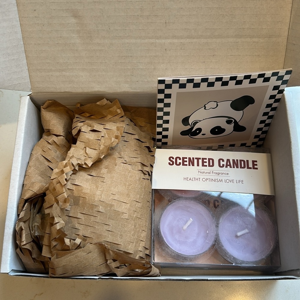Lovely Panda candleholder and candle gift set. NWOT - Picture 9 of 11